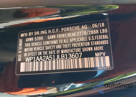 2018 Porsche Macan из США, поврежденный, VIN WP1AA2A51JLB13607